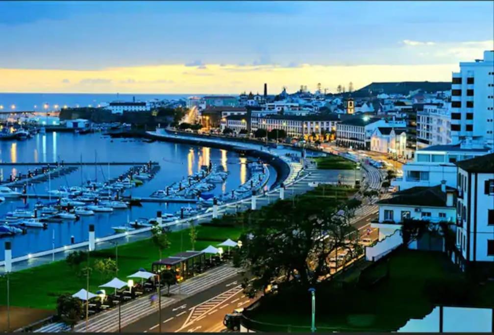 New City Park Apartment In Ponta Delgada Kültér fotó
